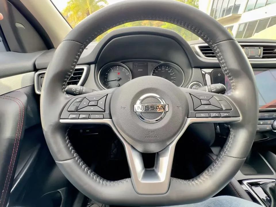 Nissan Qashqai 2.0L CVT XV Prem XiaoNight Edition 2022 — миниатюра 4