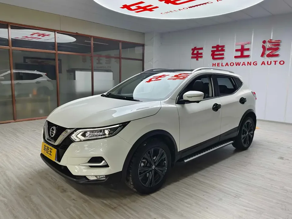 Nissan Qashqai Qashqai 2022 2.0L XV Prem. Deluxe Edition 2022 — фото 1, купить с доставкой в Москву