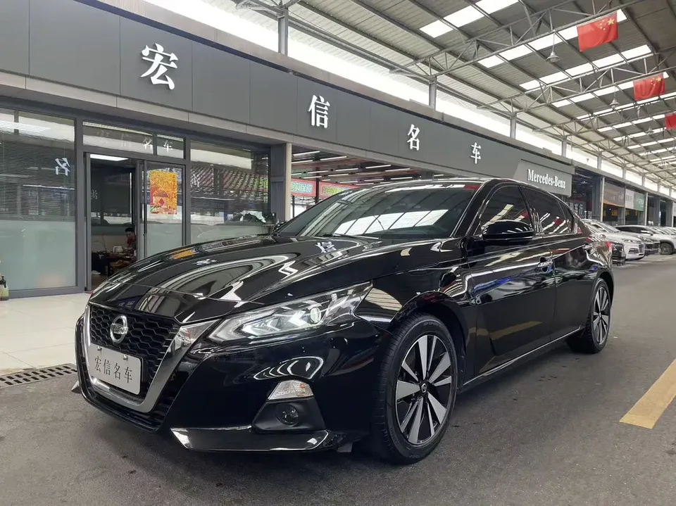 Nissan Altima Teana 2021 Teana 2021 2.0L XL Comfort Edition 2022 — photo 1, buy with delivery to Moscow