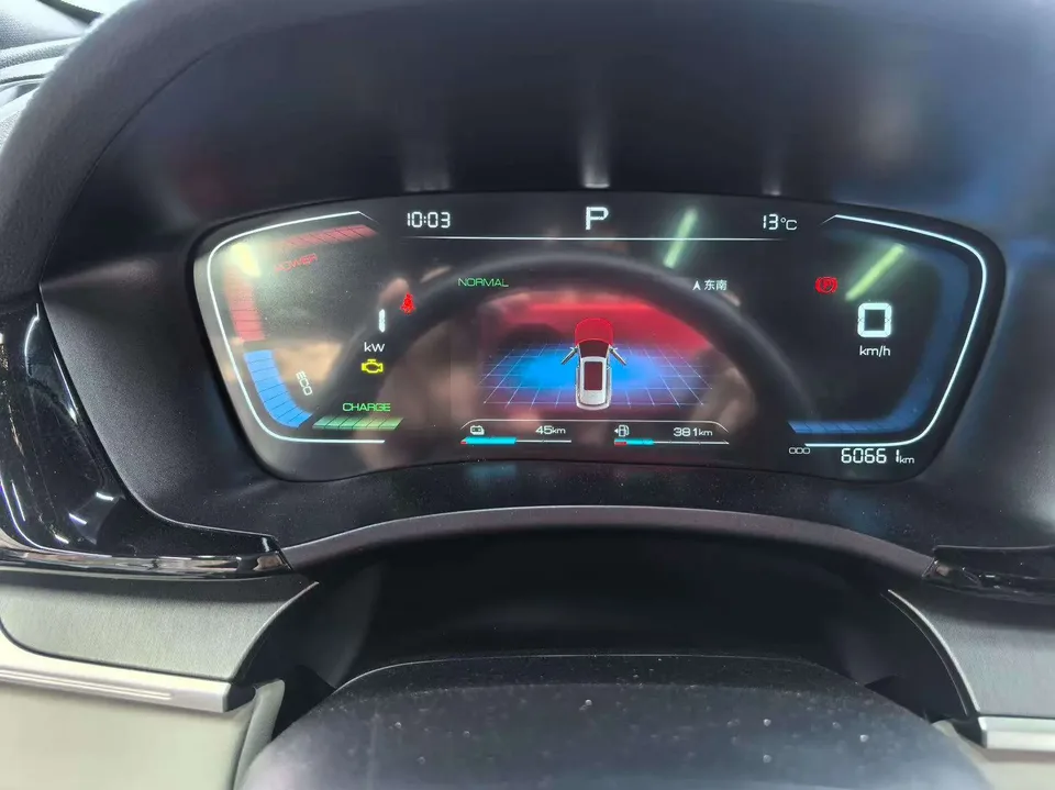 BYD Song PLUS DM DM-i 110KM 2WD flagship model 2023 — миниатюра 3