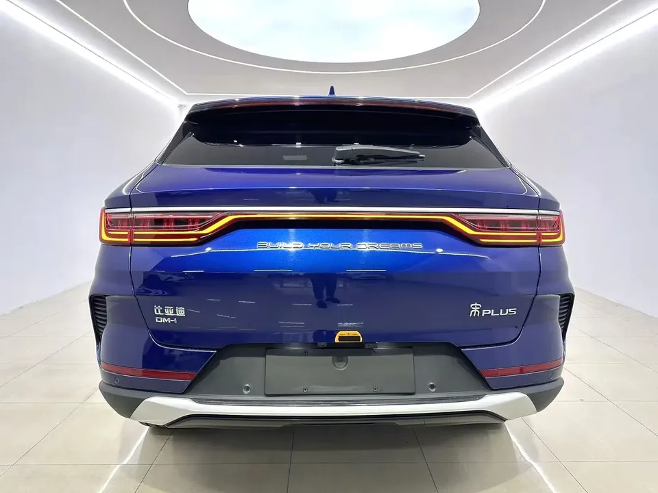 BYD Song PLUS DM DM-i 110KM 2WD Flagship PLUS 2022 — миниатюра 2