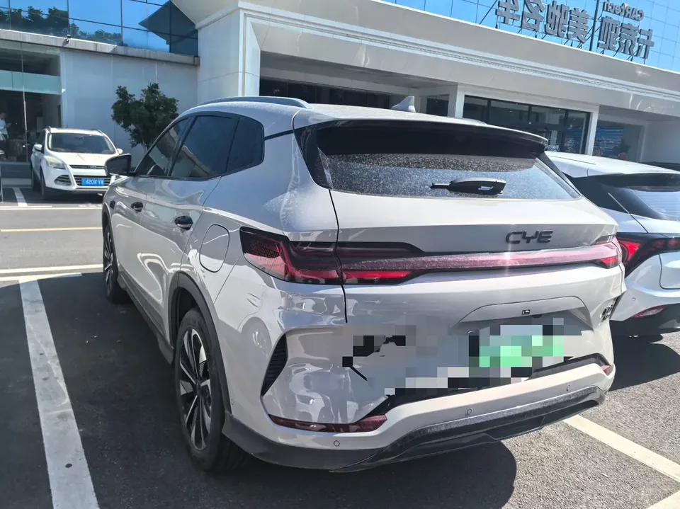 BYD Song PLUS DM Intelligent Driving Edition DM-i 160KM Flagship Model 2025 — миниатюра 3