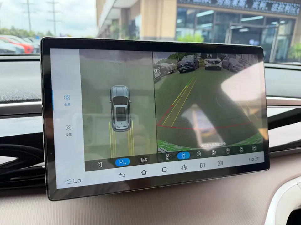 BYD Song Pro DM Song Pro DM 2023 DM-i Champion Edition 110km Overtaking Type 2023 — thumbnail 2