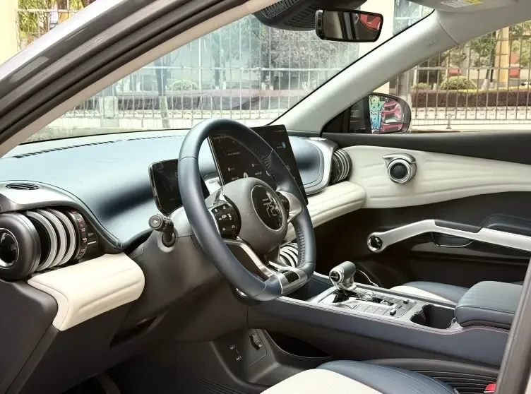 BYD Yuan Plus 510KM Flagship PLUS 2022 — миниатюра 3