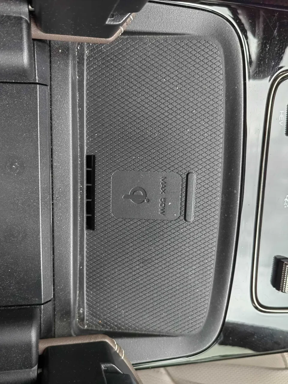 BYD Han DM DM-i Honor Edition 121KM Premium Edition 2024 — миниатюра 4