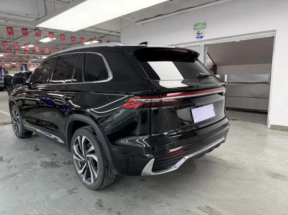 Geely Monjaro 2.0TD DCT EVO 2WD Smart Edition 2022 — миниатюра 4