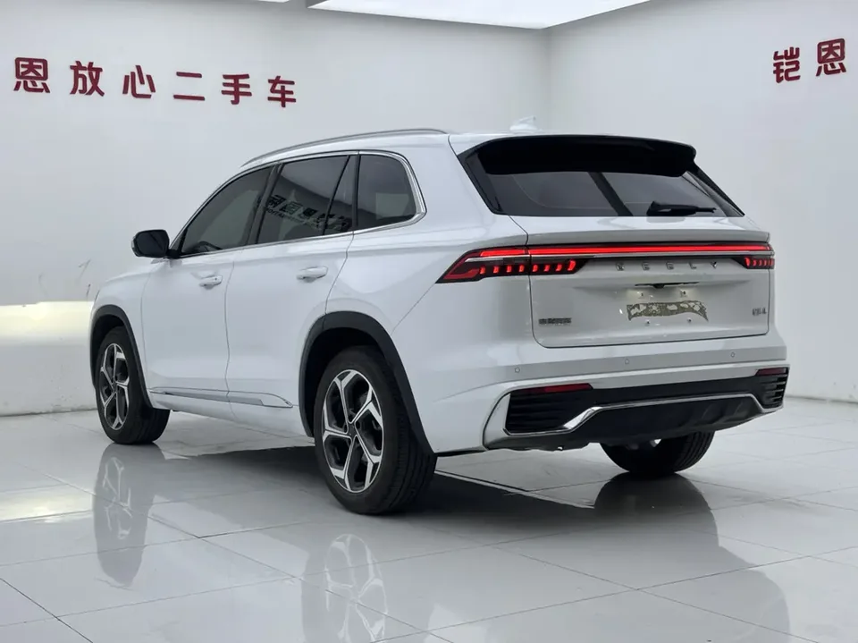 Geely Monjaro Xingyue L 2024 2.0TD High Power Automatic 2WD Yunqi Edition 2024 — миниатюра 2