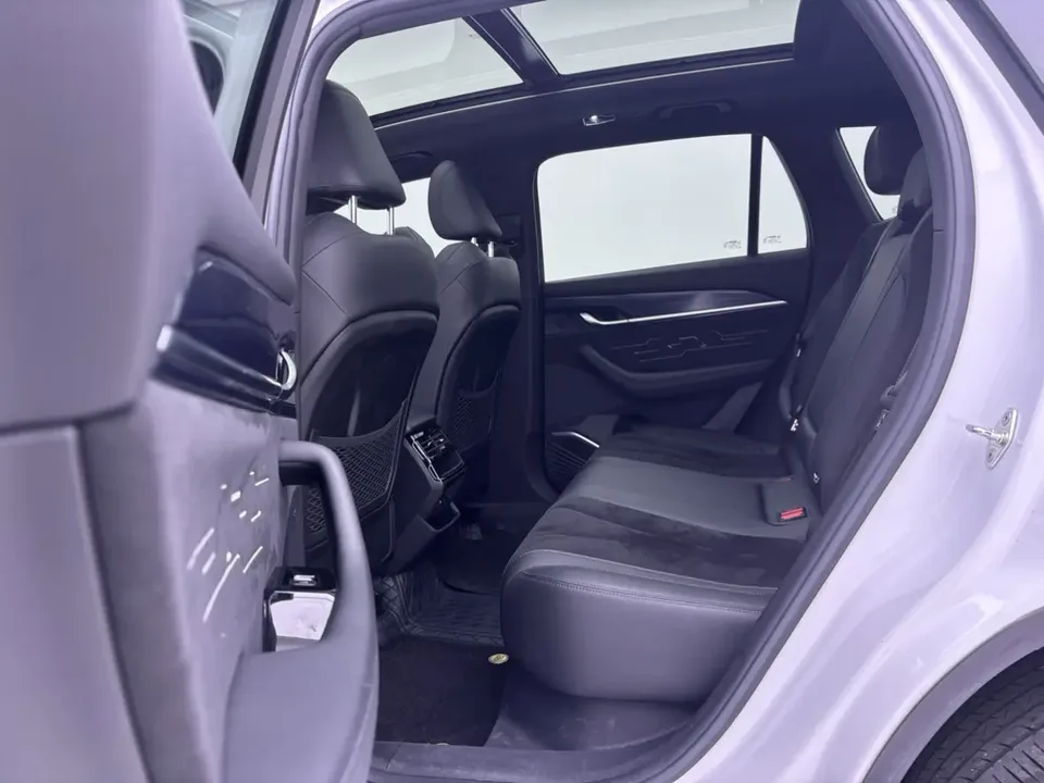 Geely Monjaro Xingyue L 2024 2.0TD High Power Automatic 2WD Yunqi Edition 2024 — миниатюра 5