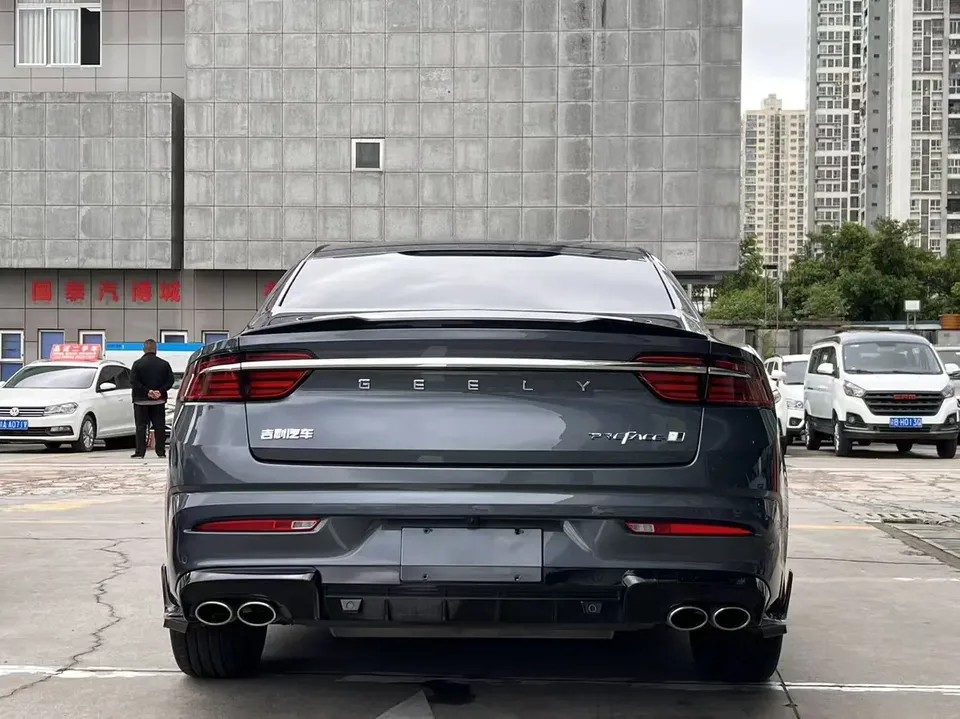 Geely Xing Rui Xingrui 2023 2.0T only available in green version 2023 — миниатюра 4