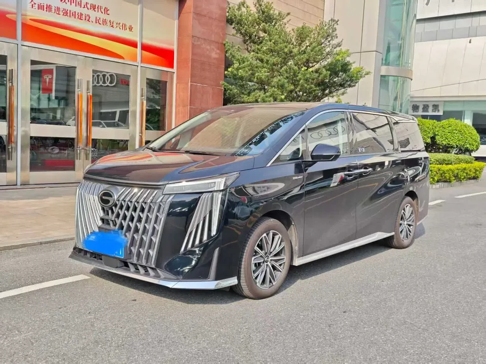 GAC Trumpchi M8 2025