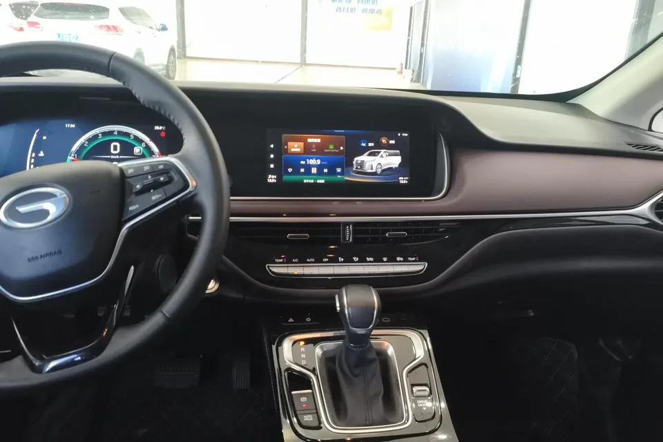 GAC Trumpchi M6 Trumpchi M6 2023 PRO 270T WDCT Luxury Edition 2024 — миниатюра 2