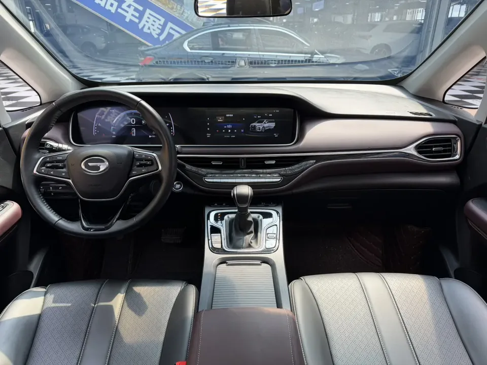 GAC Trumpchi M6 Pro 270T Automatic Deluxe Edition 2022 — миниатюра 4