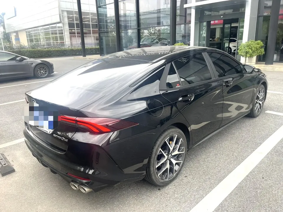 GAC Trumpchi Shadow Leopard 270T J16 Galaxy Fighter Edition 2022 — миниатюра 4