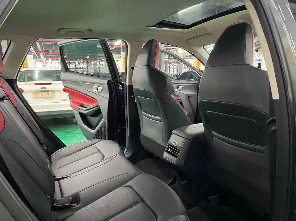 Changan CS55 Plus Second Generation 1.5T DCT Light Year Edition 2023 — миниатюра 3