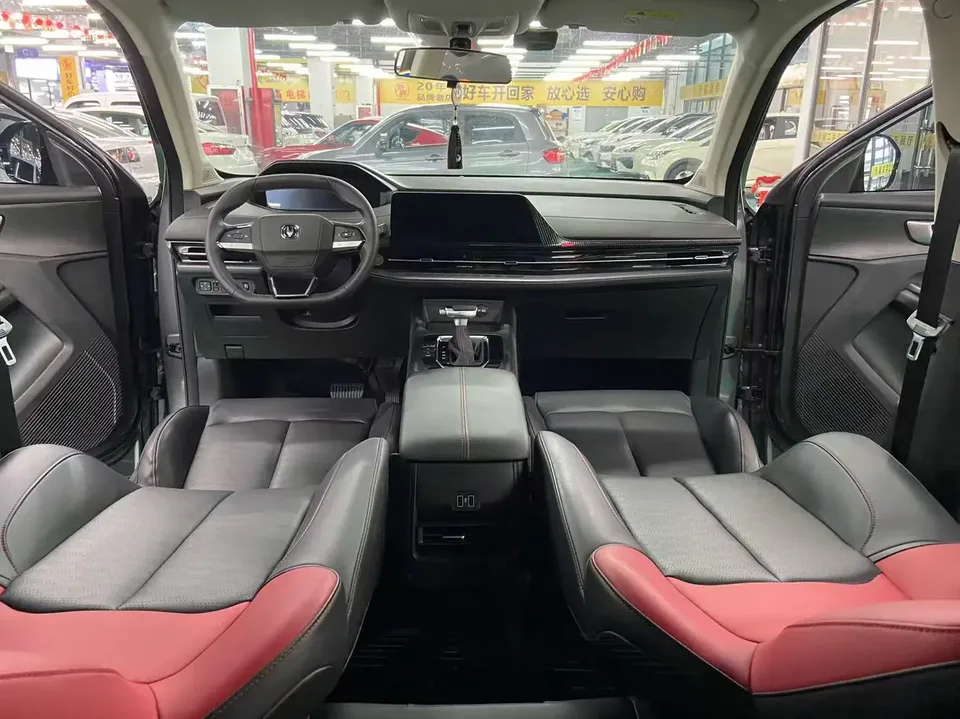 Changan CS55 Plus Second Generation 1.5T DCT Light Year Edition 2023 — миниатюра 5