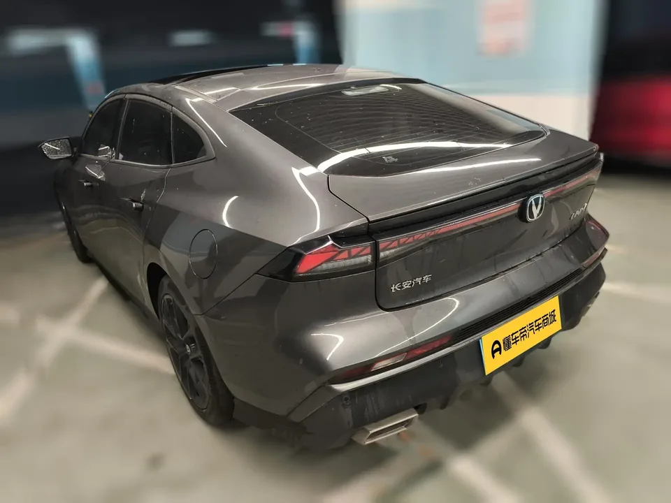 Changan UNI-V Changan UNI-V 2024 1.5T Premium 2024 — thumbnail 5
