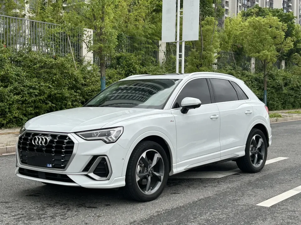 Audi Q3 2022
