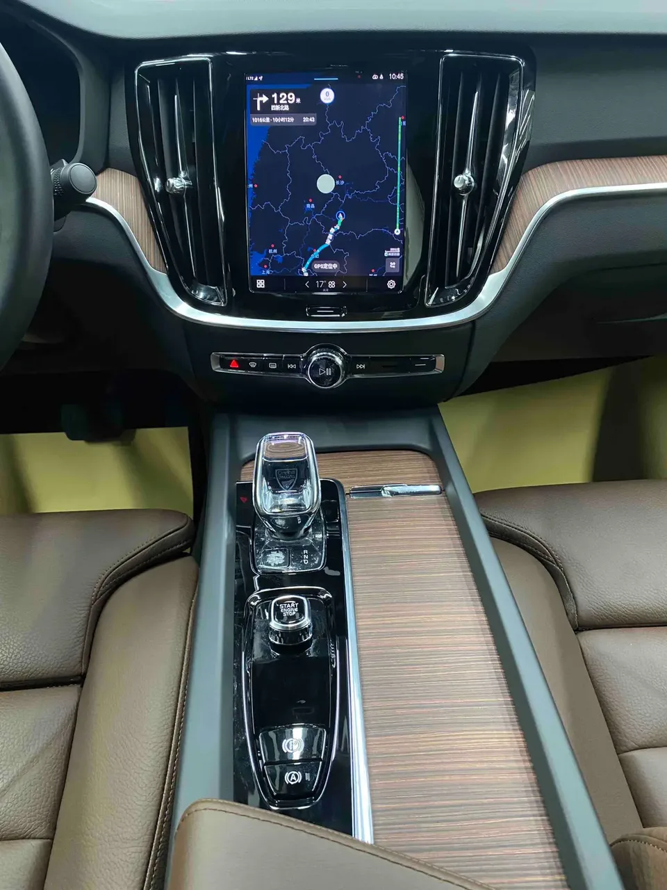 Volvo S60 Volvo S60 2025 B4 Zhiyuan Luxury Edition 2025 — миниатюра 3