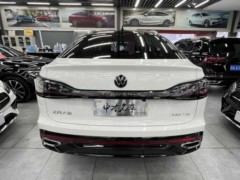Volkswagen TiguanX Tiguan X 2022 330TSI flagship version 2023 — миниатюра 2