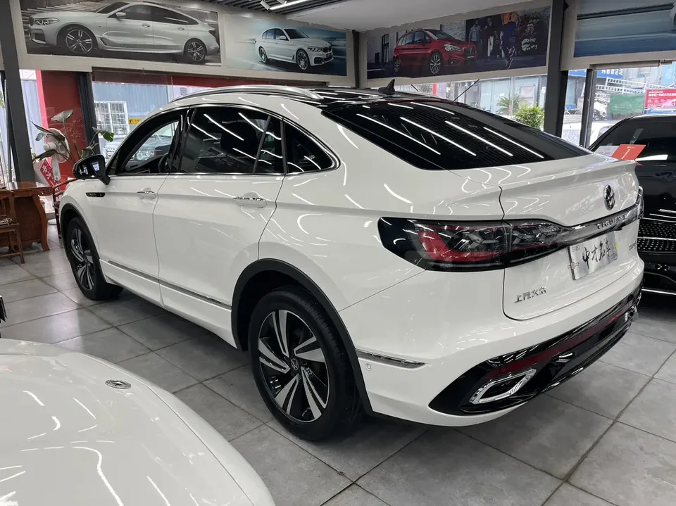 Volkswagen TiguanX Tiguan X 2022 330TSI flagship version 2023 — миниатюра 4