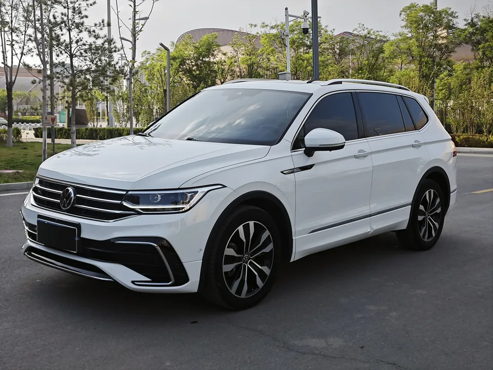 Volkswagen Tiguan L 2023