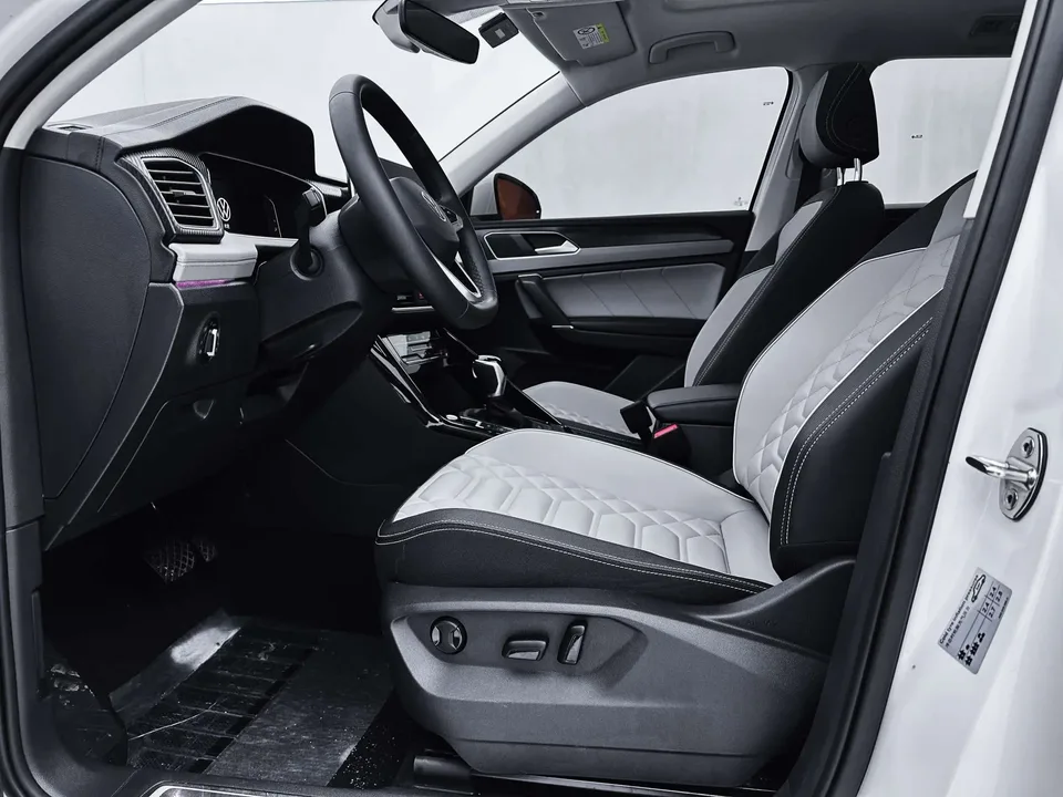 Volkswagen Tayron Tanyue 2023 280TSI 2WD Luxury Plus Advanced Edition 2022 — миниатюра 5