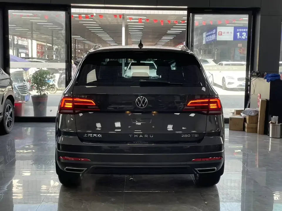 Volkswagen Tharu 280TSI 2WD Luxury Edition 2022 — миниатюра 2