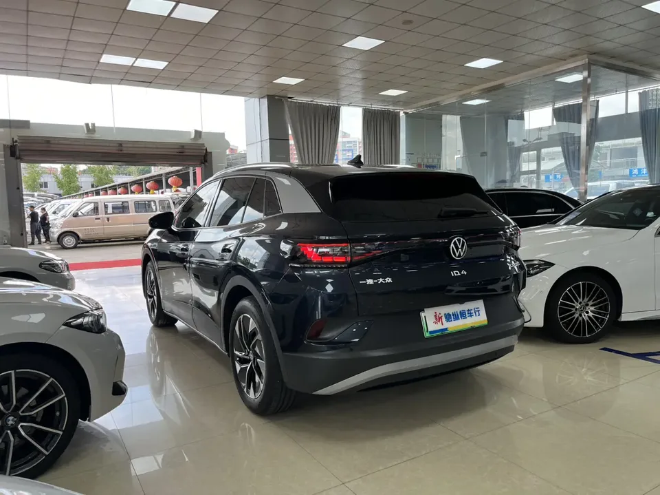 Volkswagen ID.4 Crozz Pure Edition 2025 — миниатюра 4