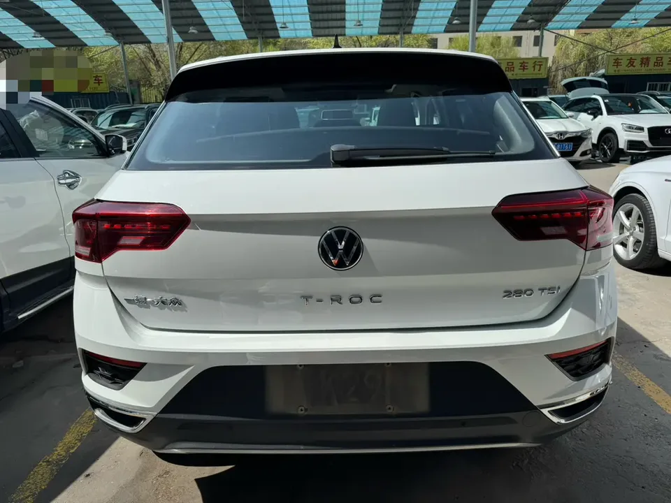 Volkswagen T-Roc Tanyue 280TSI DSG 2WD Elite PLUS 2023 — миниатюра 2