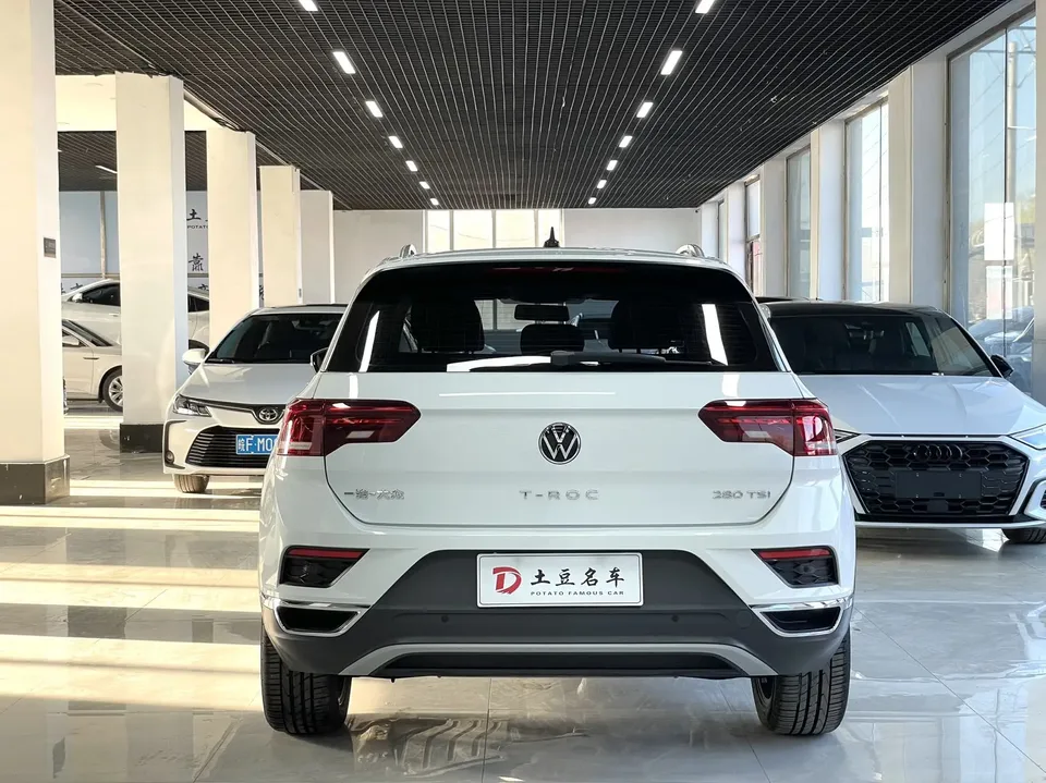 Volkswagen T-Roc Tange 280TSI DSG two-wheel drive comfort PLUS 2022 — миниатюра 2