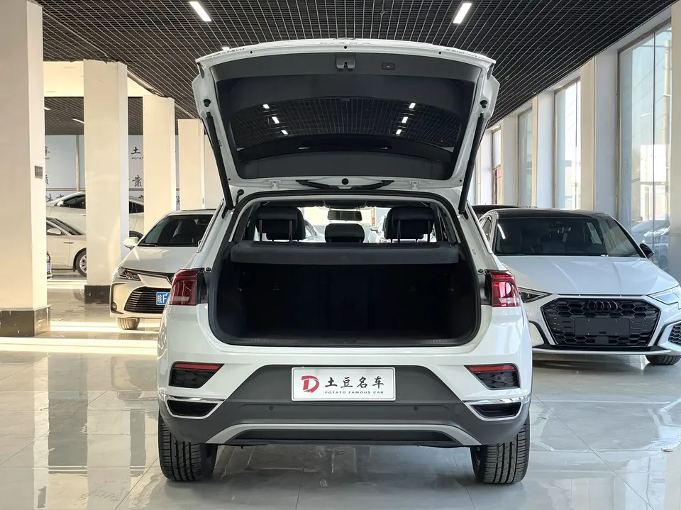 Volkswagen T-Roc Tange 280TSI DSG two-wheel drive comfort PLUS 2022 — миниатюра 4