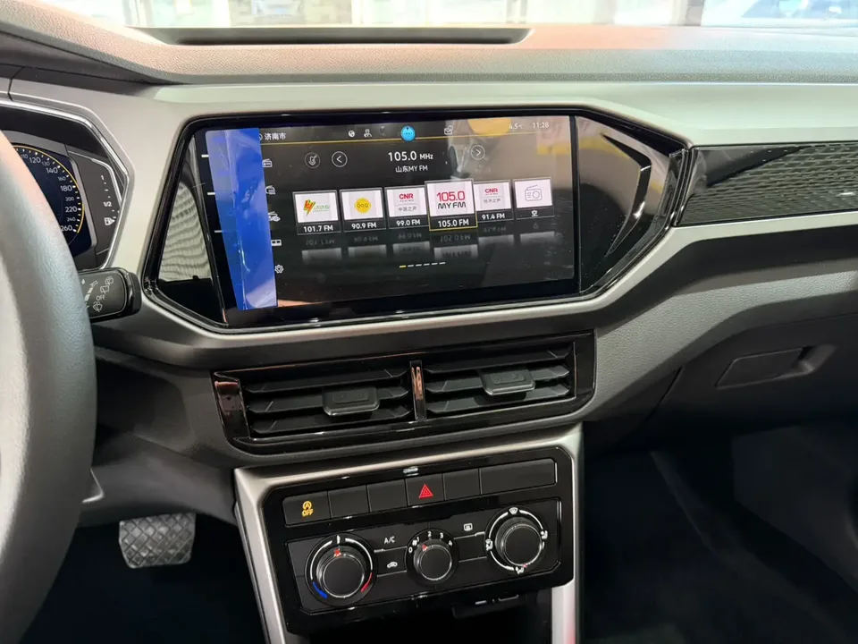 Volkswagen Tu Kai Tukai 2023 1.5L automatic comfort version 2023 — миниатюра 3