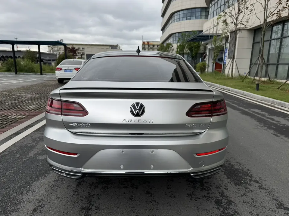 Volkswagen Arteon 380TSI Eye-catching Edition 2024 — миниатюра 2