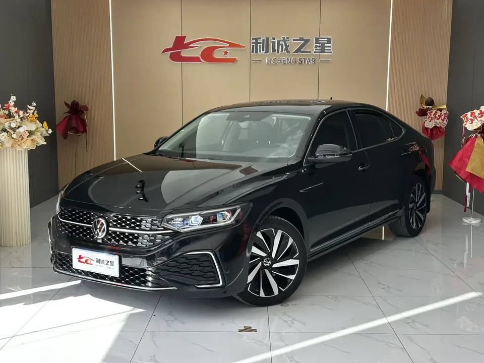 Volkswagen Passat 2022