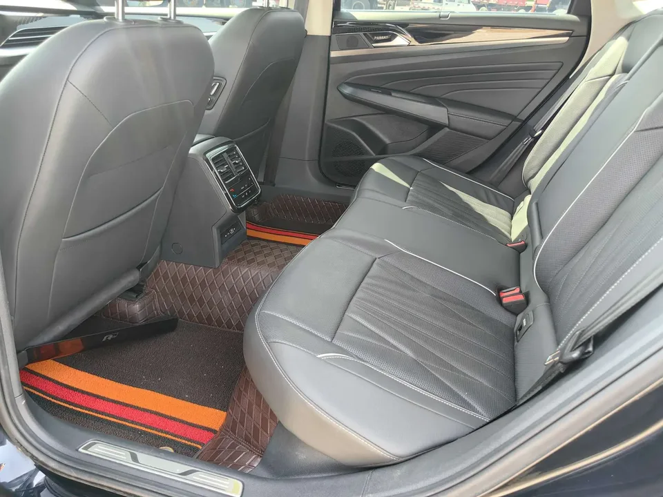 Volkswagen Passat Passat 2023 380TSI Deluxe Edition 2024 — миниатюра 4