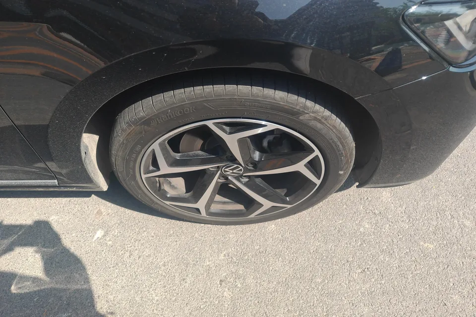 Volkswagen Passat 2024