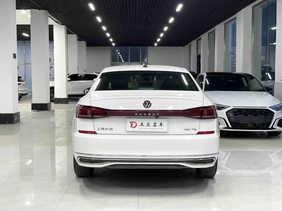 Volkswagen Passat Passat 2023 280TSI Business Edition 2022 — миниатюра 2