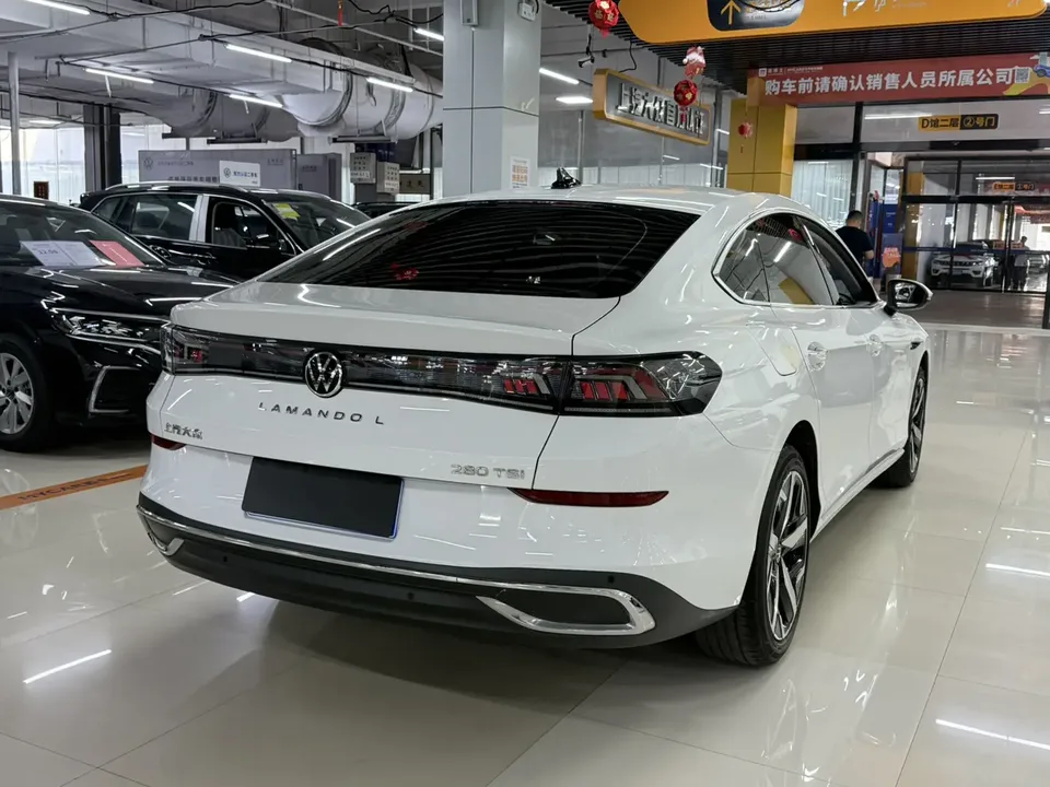 Volkswagen Lamando Lingdu 2022 Lingdu L 280TSI DSG Cool Edition 2023 — миниатюра 2