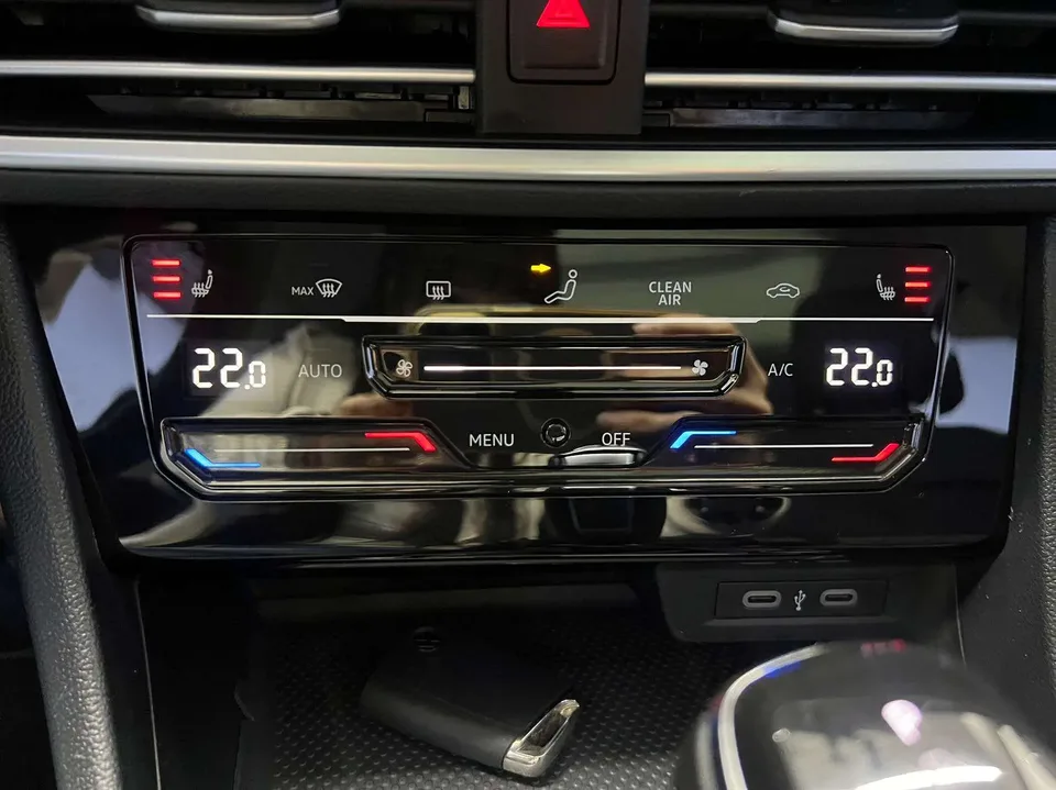 Volkswagen Sagitar 2023 Sagitar 280TSI DSG Beyond Edition 2022 — миниатюра 3