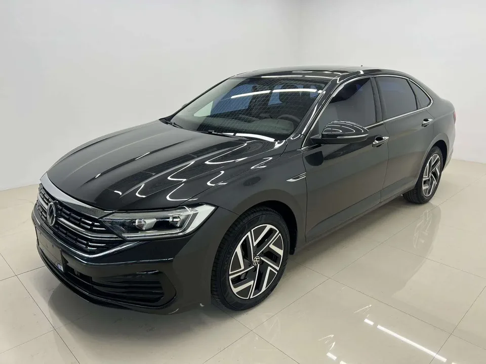 Volkswagen Sagitar 2023 Sagitar 280TSI DSG Beyond Edition 2022 — фото 1, купить с доставкой в Москву