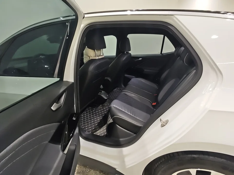 Volkswagen ID.3 Outstanding Edition 2024 — миниатюра 5