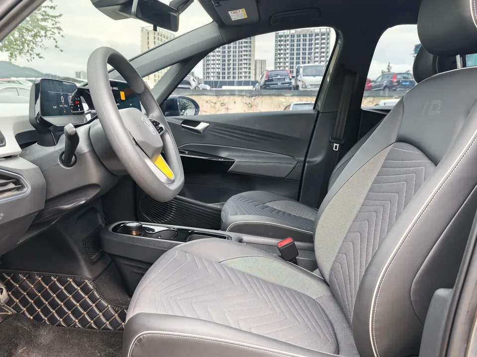 Volkswagen ID.3 Upgraded Pure Smart Edition 2024 — миниатюра 5