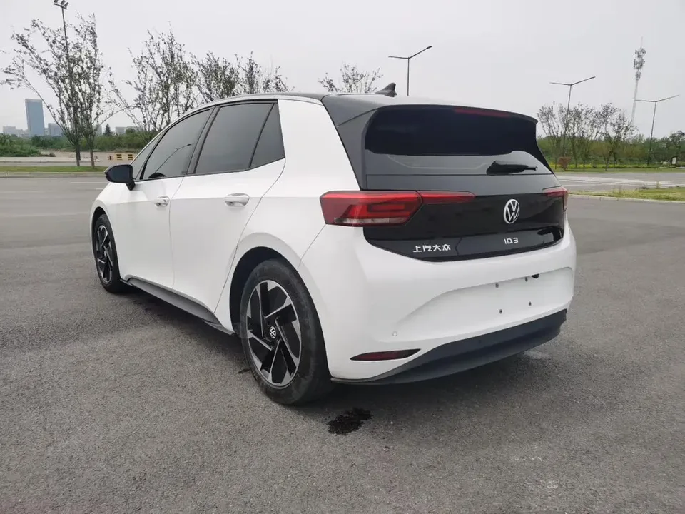Volkswagen ID.3 Pure Smart Edition 2024 — миниатюра 4