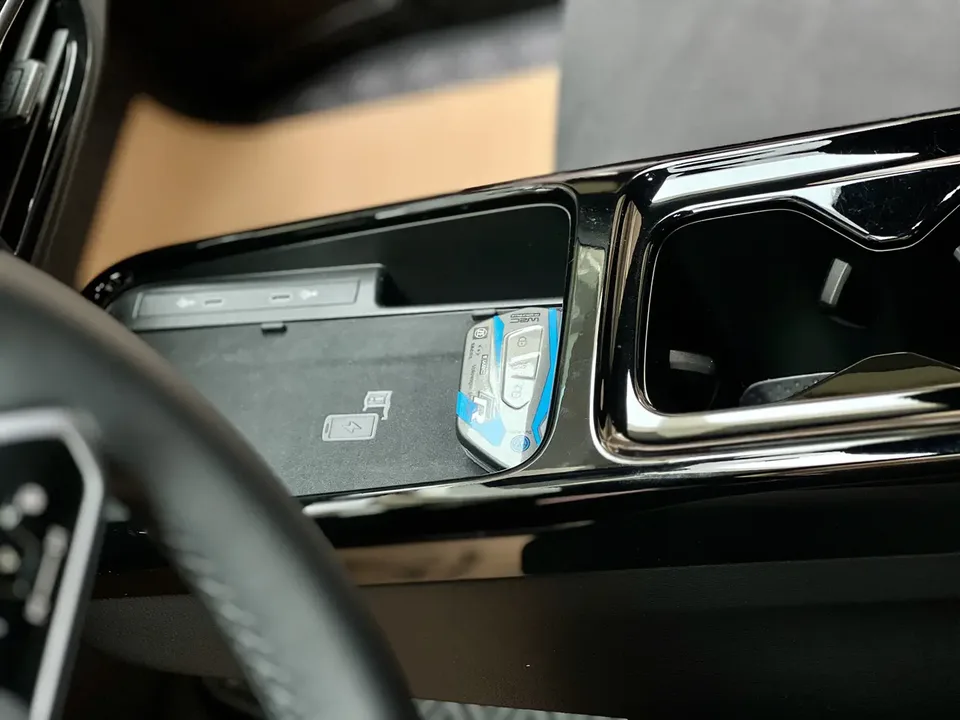 Volkswagen ID.3 Volkswagen ID.3 2026 Smart Edition GTX Kit 2025 — миниатюра 4