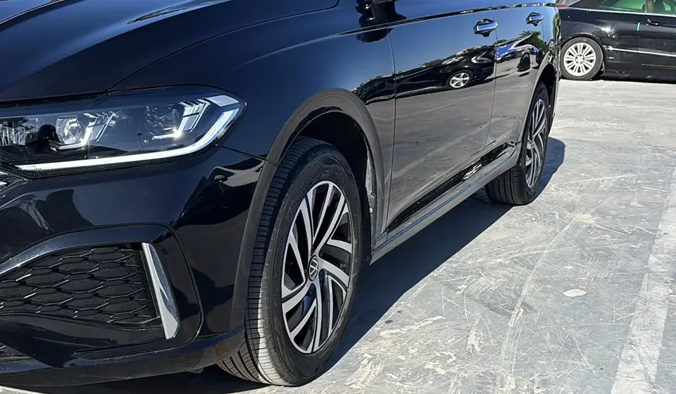 Volkswagen Lavida Lavida 2024 300TSI DSG Manyi Edition 2024 — миниатюра 3