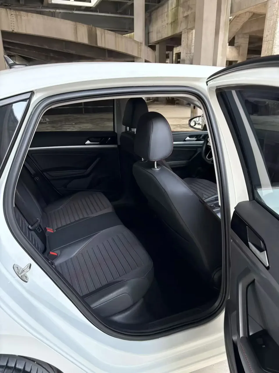 Volkswagen Lavida Lavida 2023 280TSI DSG Starry Sky Edition 2022 — thumbnail 3