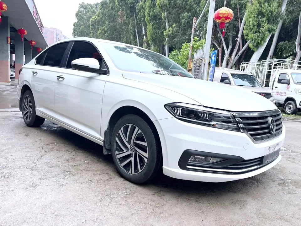 Volkswagen Lavida Lavida 2022 1.5L Automatic Comfort Edition 2022 — thumbnail 3