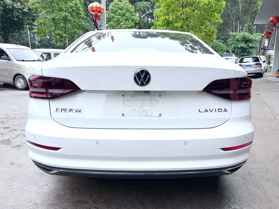 Volkswagen Lavida Lavida 2022 1.5L Automatic Comfort Edition 2022 — thumbnail 5