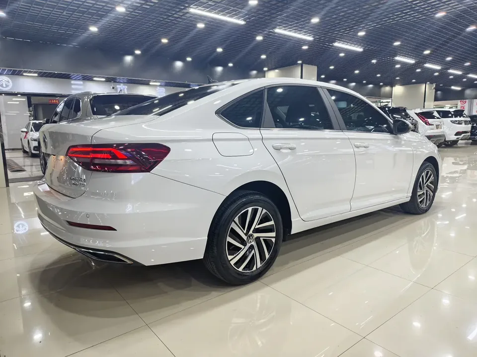 Volkswagen Lavida Lavida 2022 280TSI DSG Comfort Edition 2022 — миниатюра 4