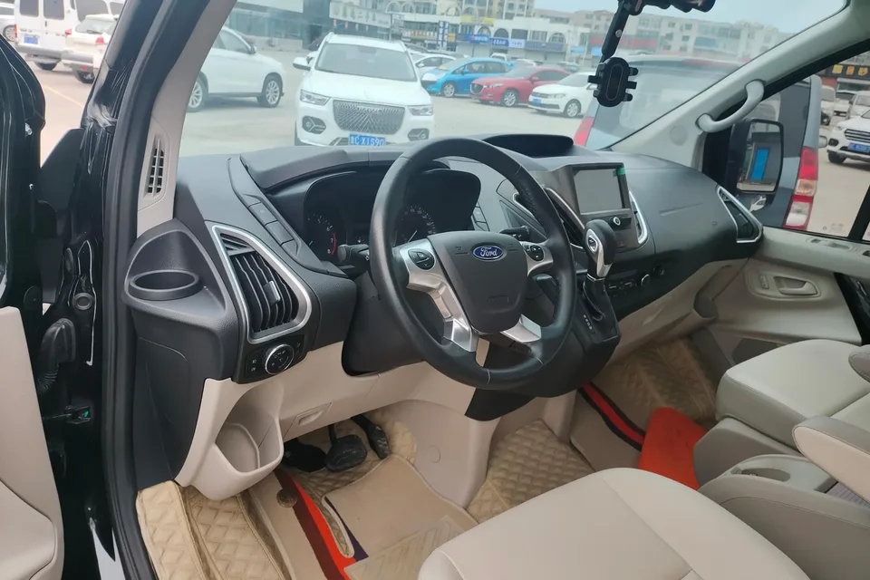 Ford Toureo 2022